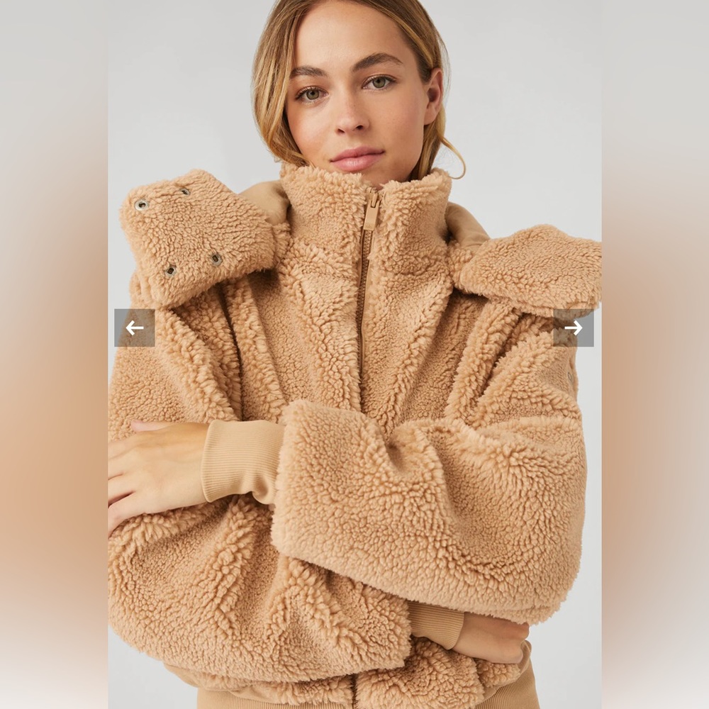 NEW!  Alo Yogi Sherpa